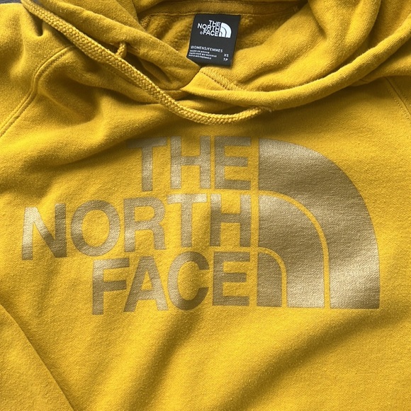 Womens xs North face like new only worn a few times - Picture 2 of 2